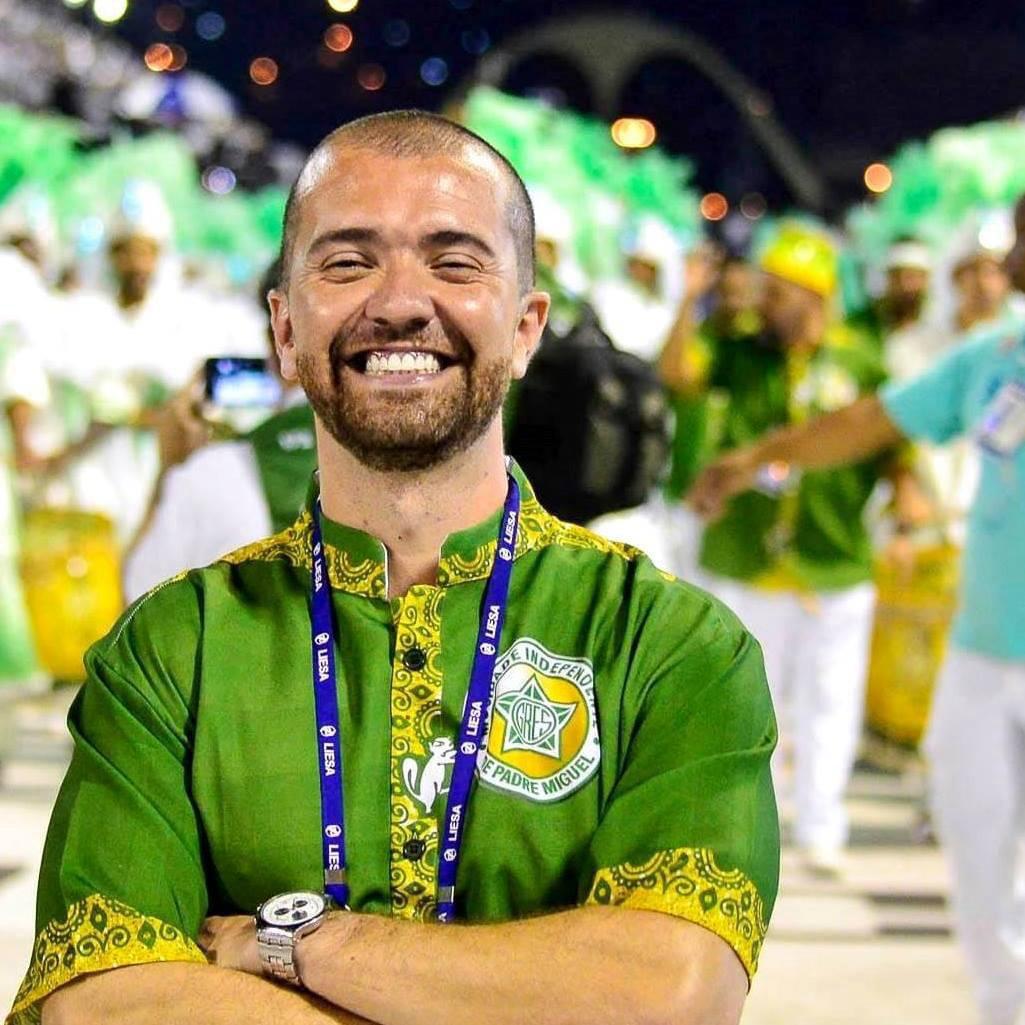 Fabio Fabato sambas de enredo carnaval